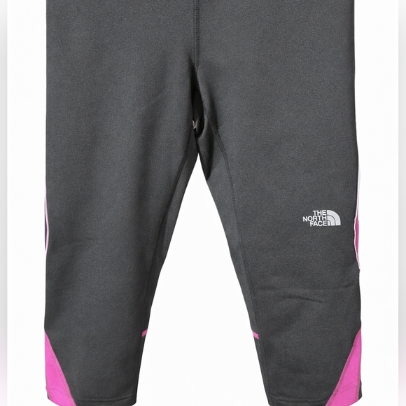 The North Face Pants - The North Face Womens Performance Reflective Running Capris Sz Medium New
